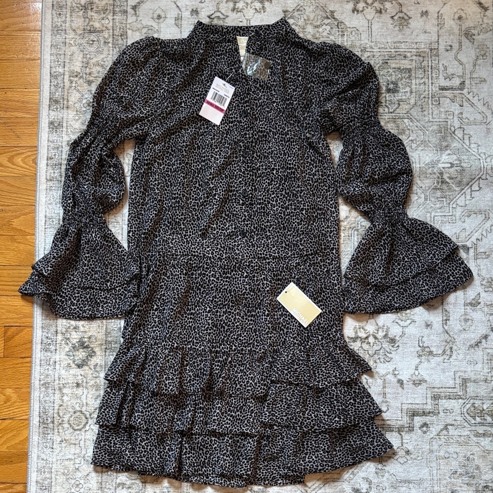 Ruffle skirt and matching blouse set
Michael Kors
